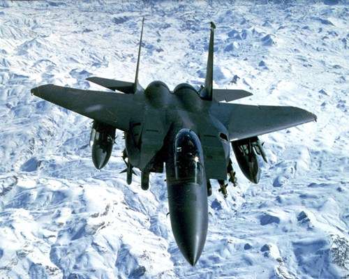 ����܊һ��F-15E�ڰ�(li��n)������ �C(j��)�M�ˆT����